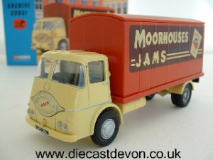 Main image for the Corgi 11101 Moorhouses Jams ERF KV Box Lorry shown on a white background