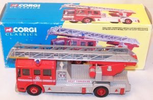 Main image for the model Corgi 22001 West Yorkshire AEC Fire Engine