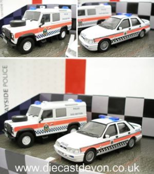 Main image for the model Corgi TP1002 Tayside Police Boxset