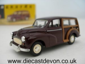 Main image for the model Corgi Vanguards VA10001 Morris Minor Traveller Maroon