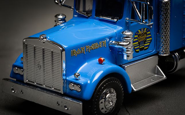 cc55704_3.jpg Main image for the Corgi CC55704 Heavy Metal Trucks - Iron Maiden 'Powerslave' shown on a white background