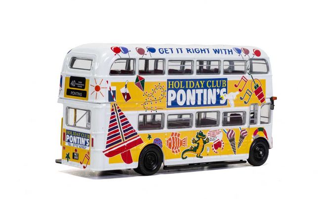 om46317_3.jpg Main image for the Corgi OM46317 AEC RM – Blackpool Transport, Pontins shown on a white background